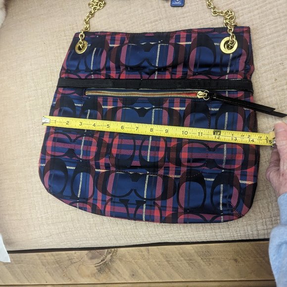 COACH Poppy Tartan C Signature Navy/Pink Plaid Shoulder Bag/Tote - Picture 2 of 6